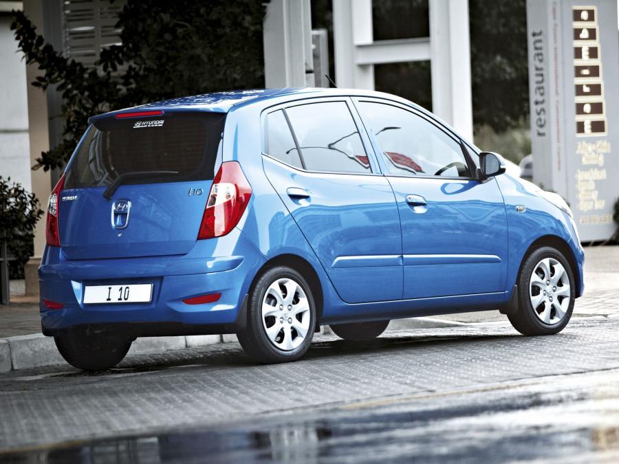  Hyundai i10 2011 года  (ZA) (фото 4 из 15)